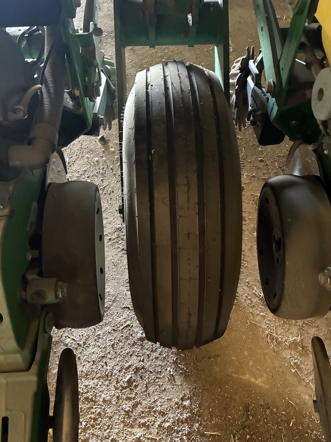  2011 John Deere 1770NT CCS at LandMark in Arapahoe, NE