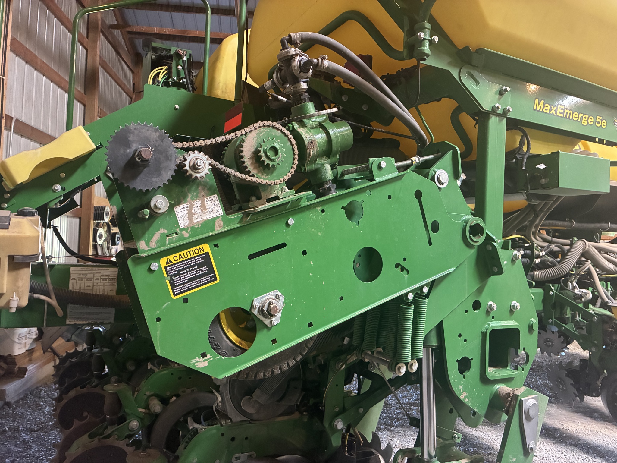  2019 John Deere 1775NT at LandMark in Beatrice, NE