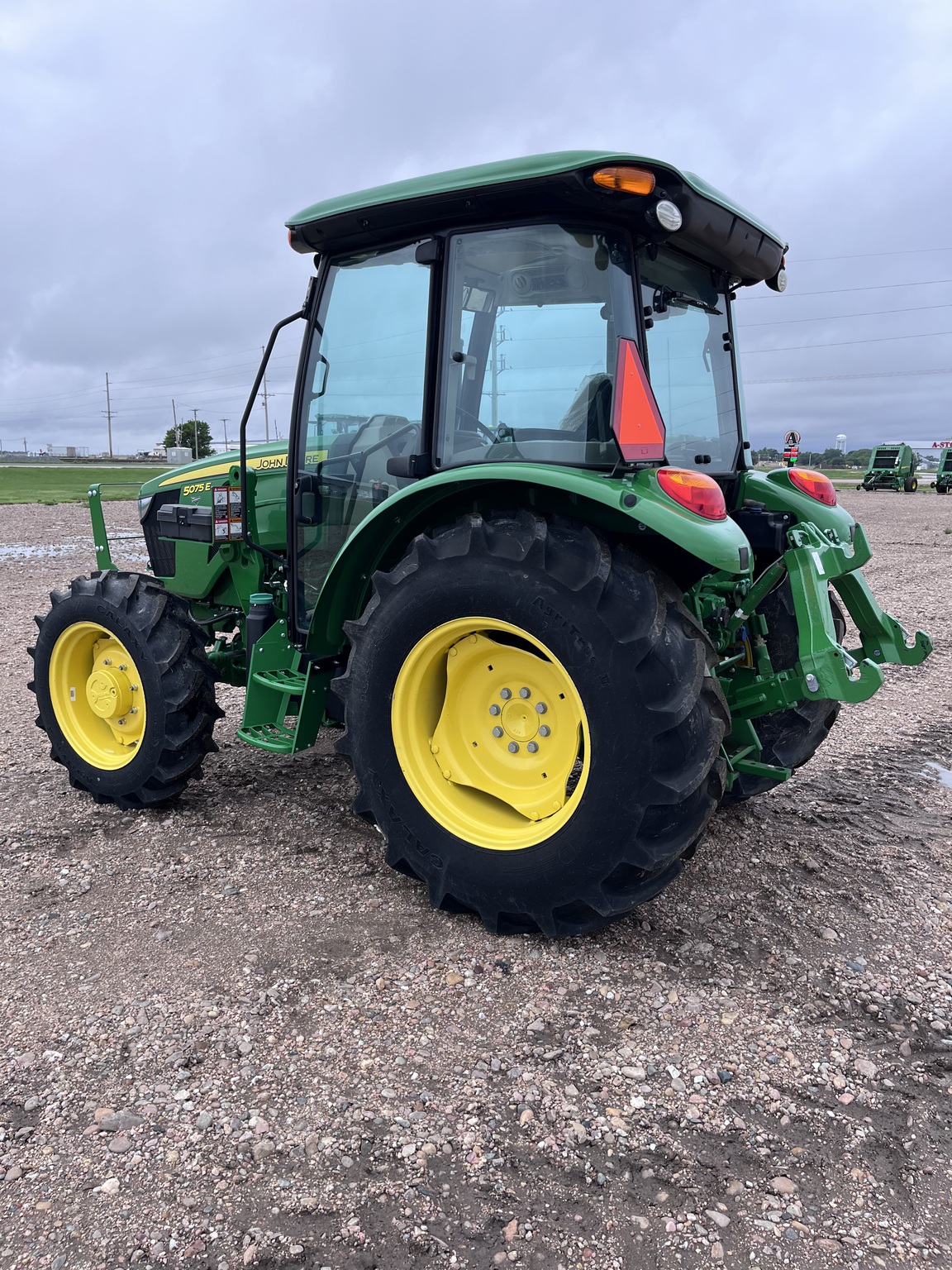  2023 John Deere 5075E at LandMark in Minden, NE