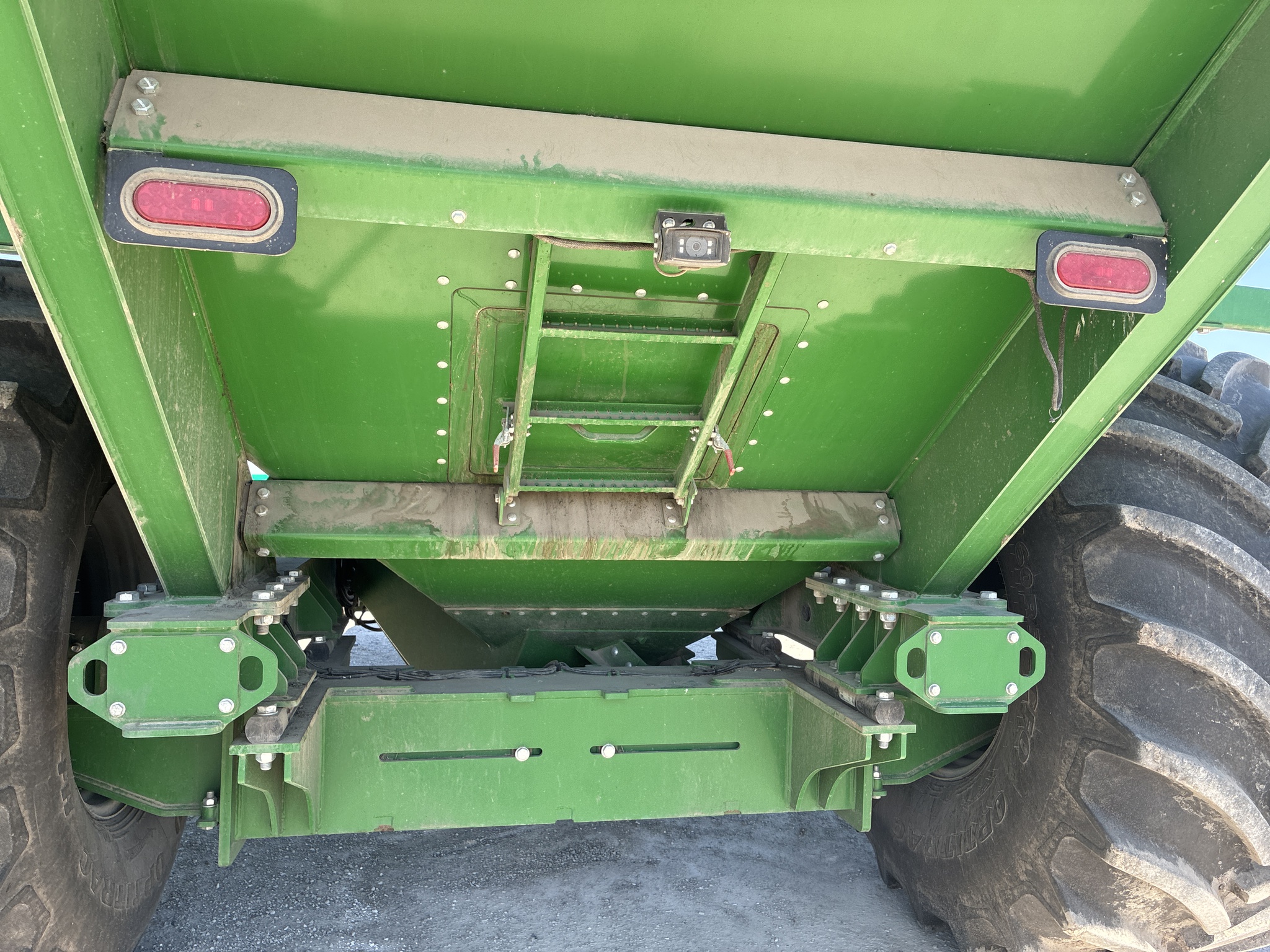  2021 Brandt 1120XT at LandMark in Hebron, NE