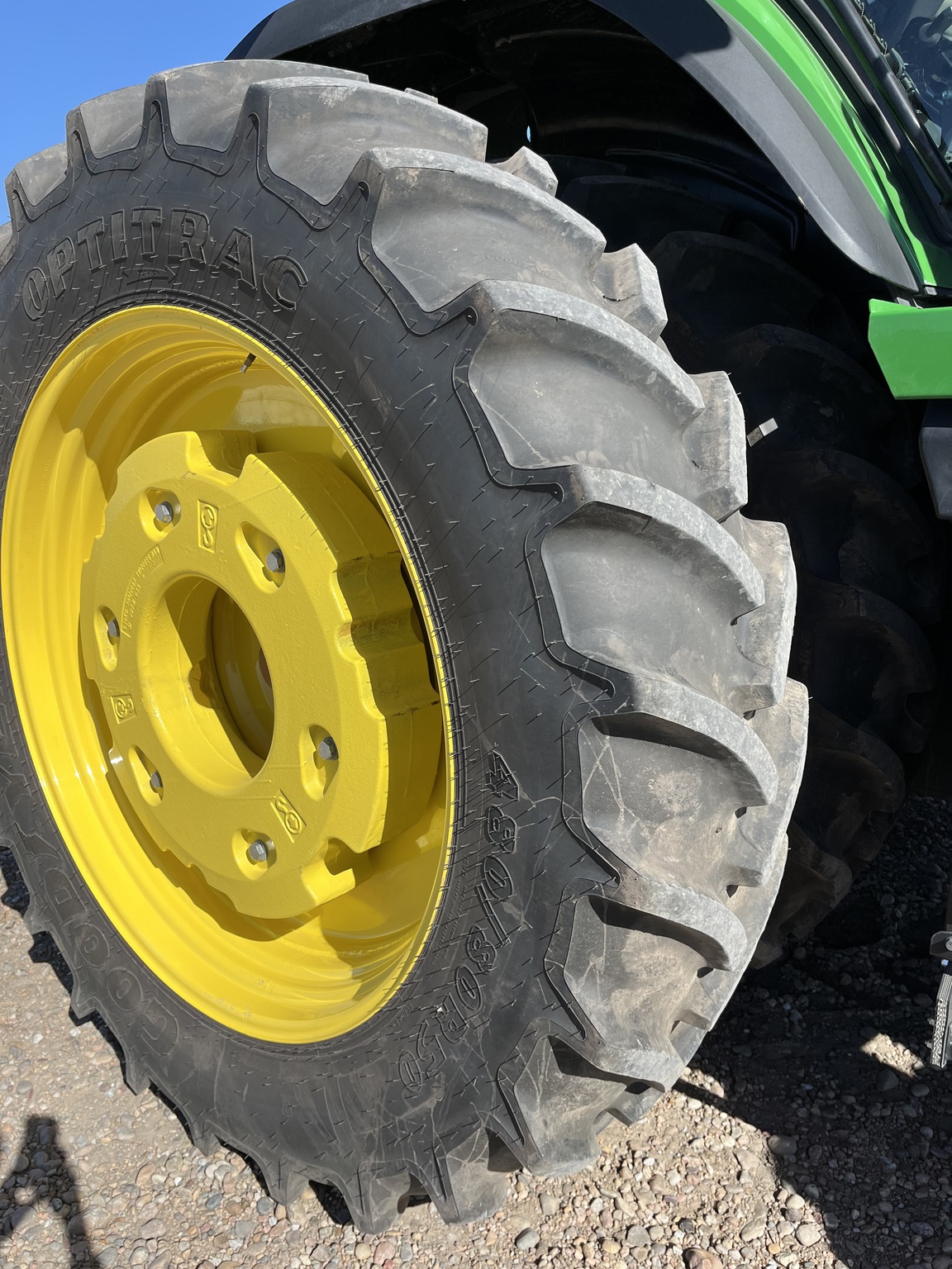  2024 John Deere 8R 340 at LandMark in Minden, NE