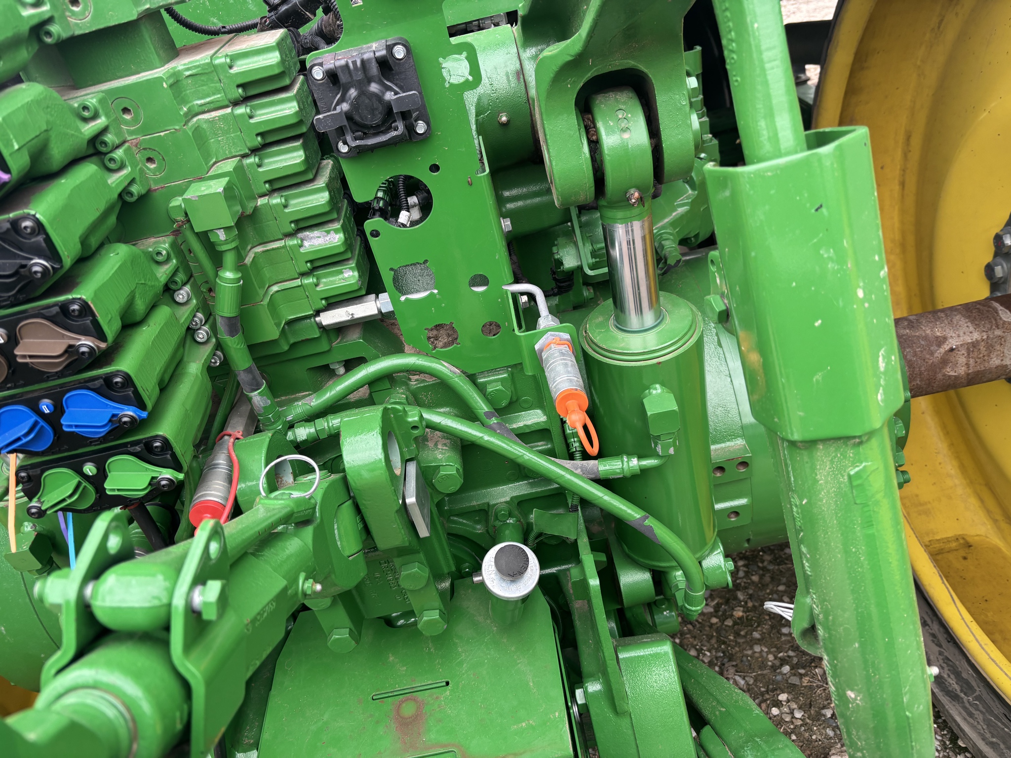 Rent 2020 John Deere 8RT 370 at Tri County Equipment Sandusky, MI