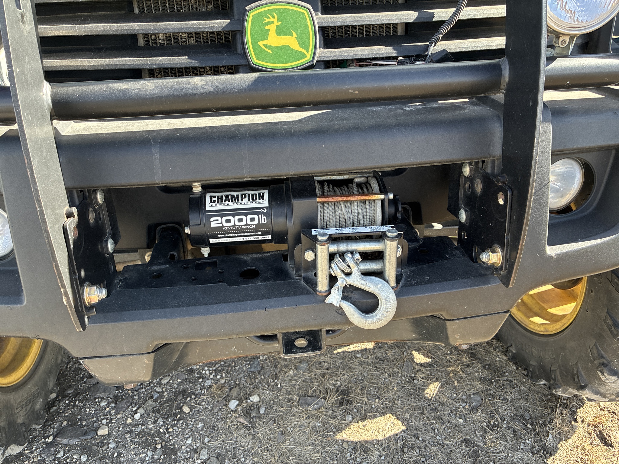  2014 John Deere XUV 825i Power Steering at LandMark in Marysville, KS