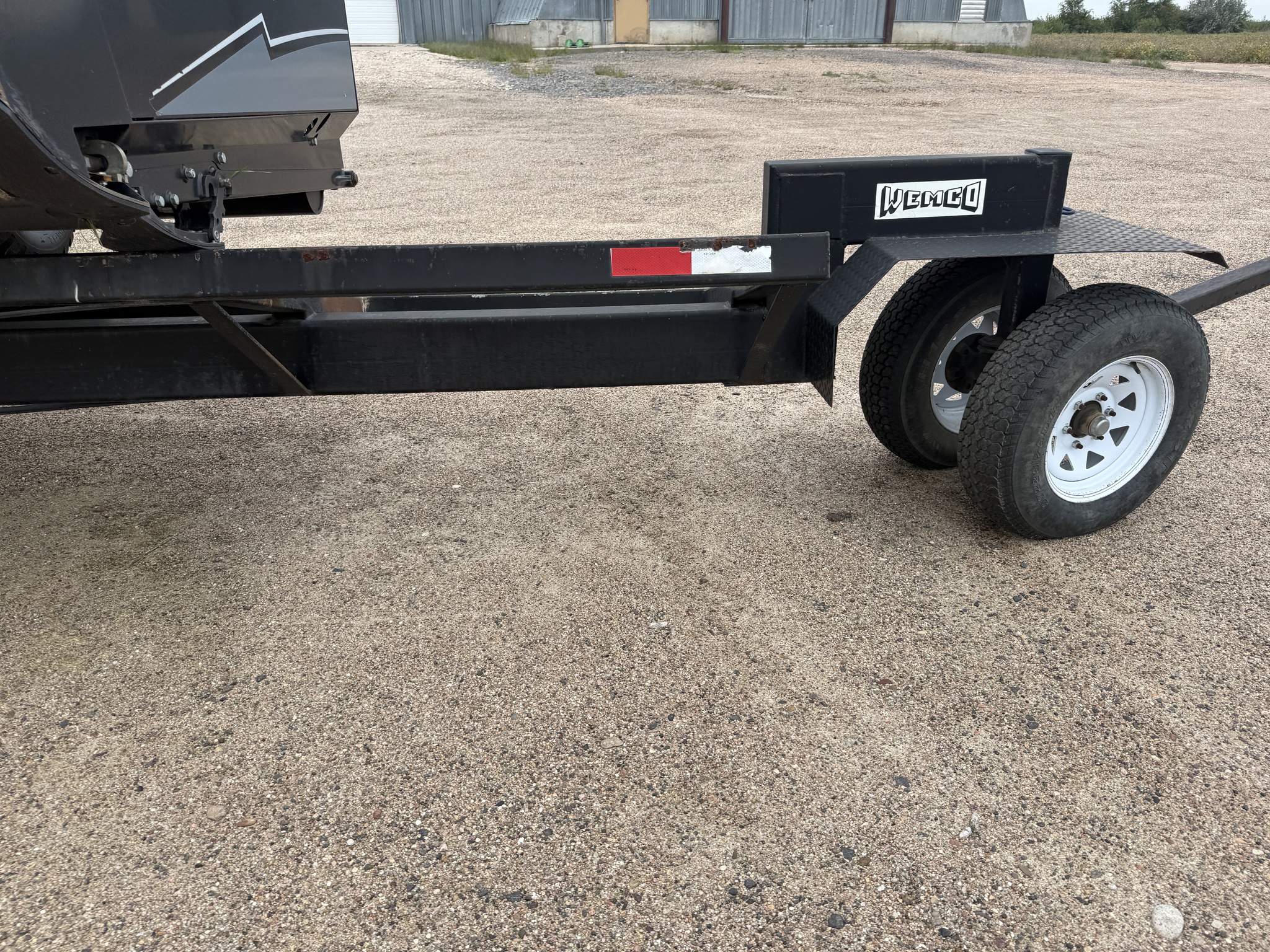   Wemhoff HD-44 at LandMark in Gothenburg, NE