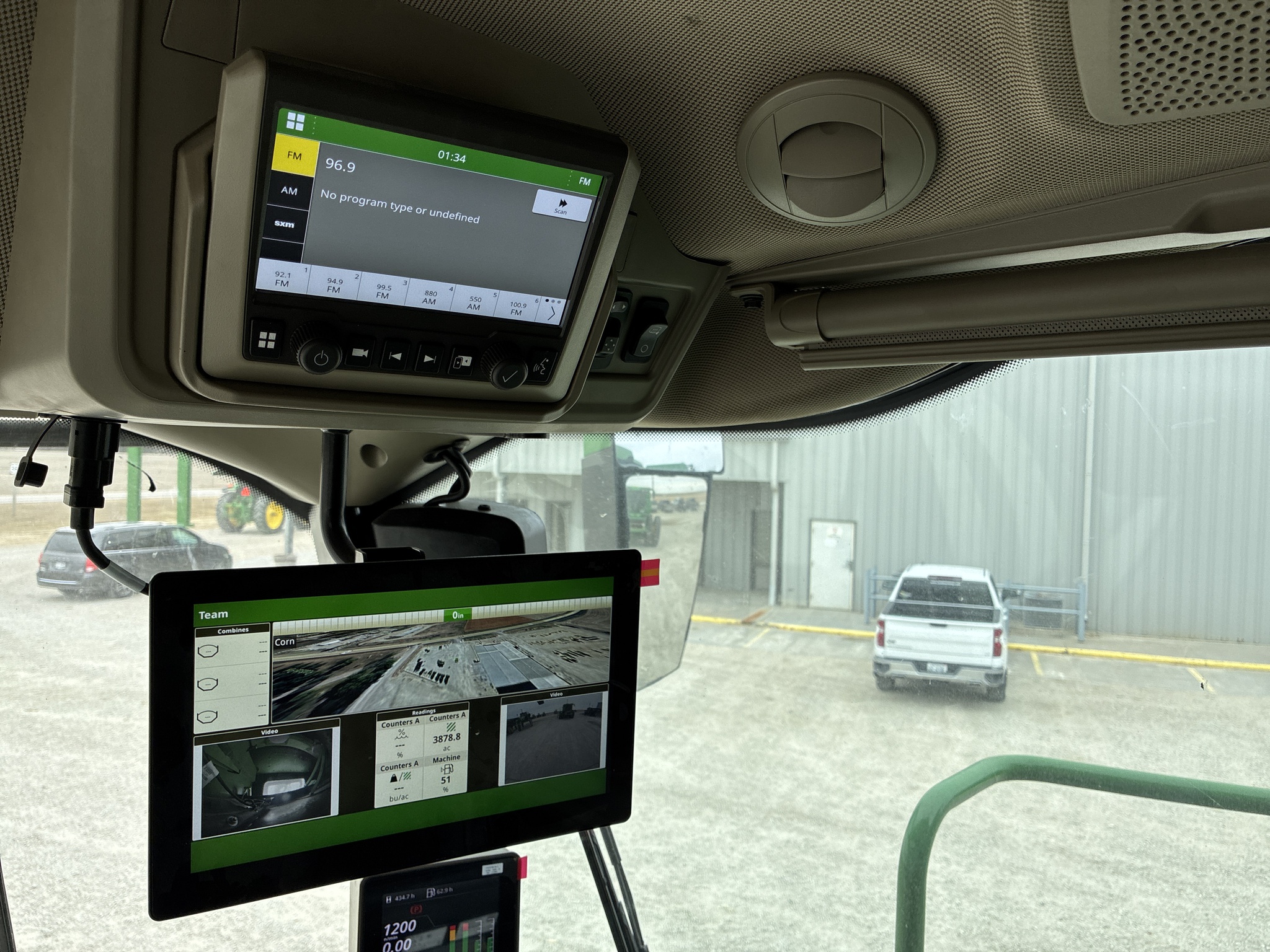  2025 John Deere S7 800 at LandMark in Smith Center, KS