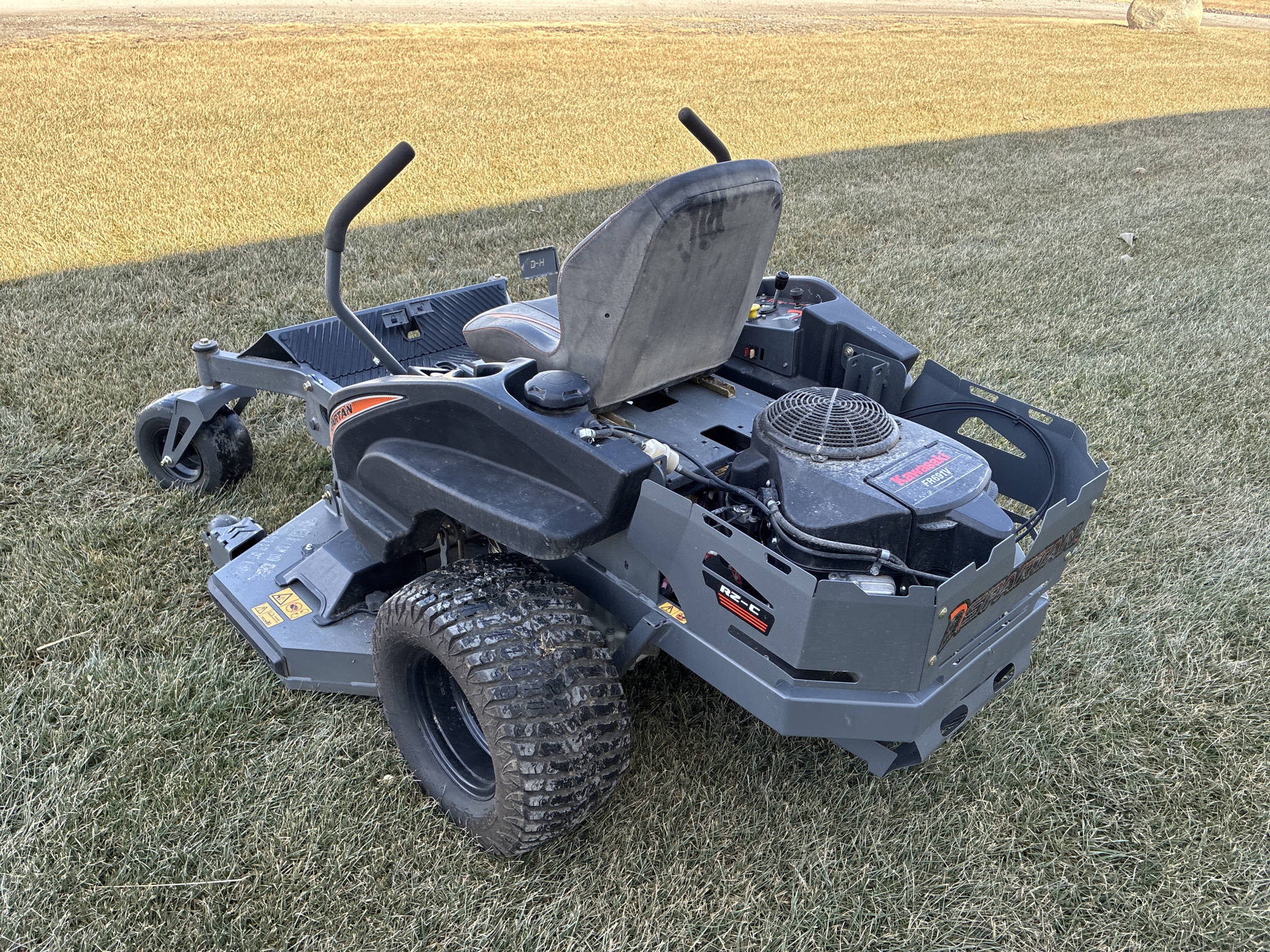  2024 Spartan RZ-C at LandMark in Marysville, KS