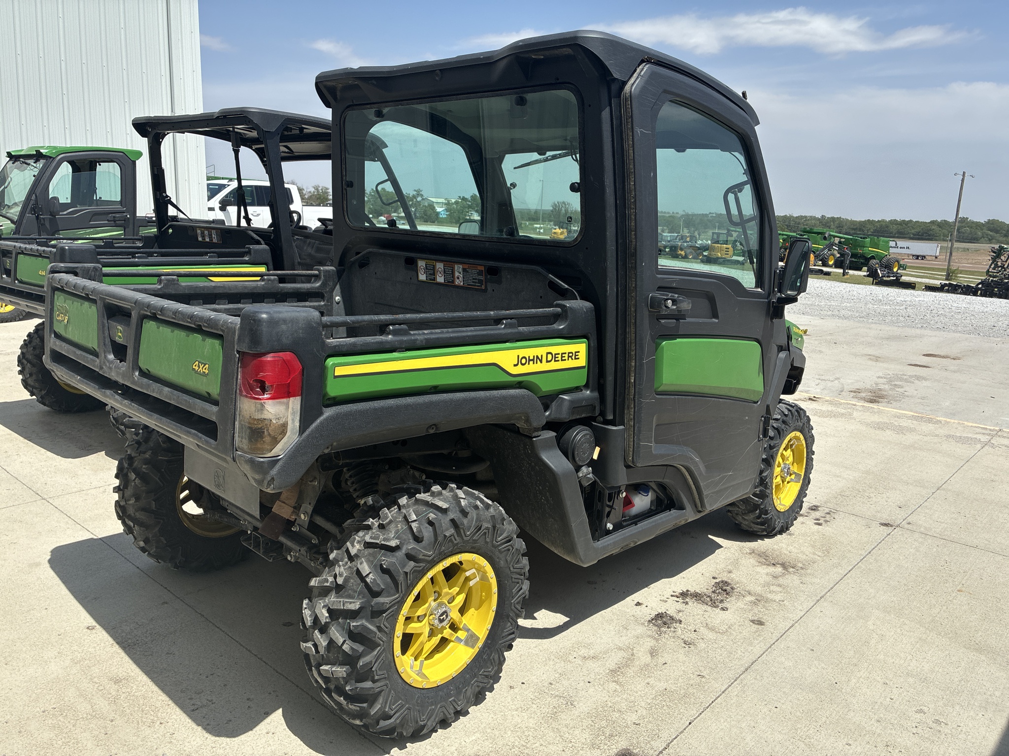  2023 John Deere XUV 835M at LandMark in Beatrice, NE