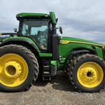  2025 John Deere 8R 370 at LandMark in Hebron, NE
