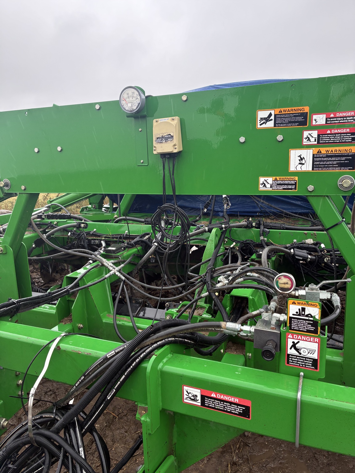  2009 John Deere 1990 at LandMark in Arapahoe, NE