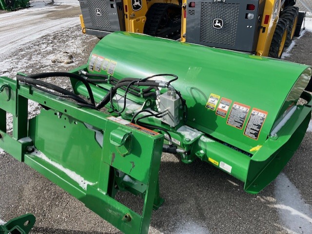 On Lot 2020 Frontier SW2172 at Tri County Equipment Saginaw, MI