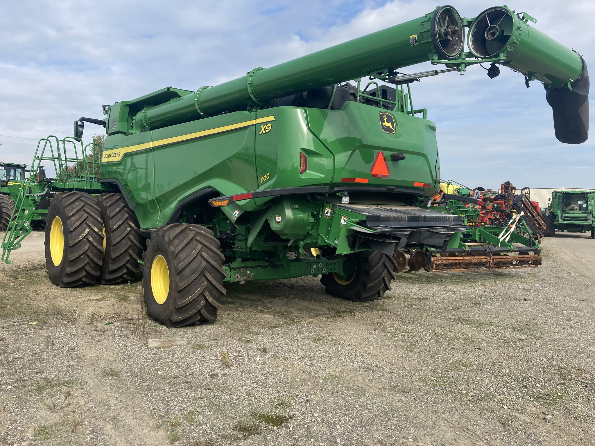 On Lot 2022 John Deere X9 1100 at Tri County Equipment Caro, MI
