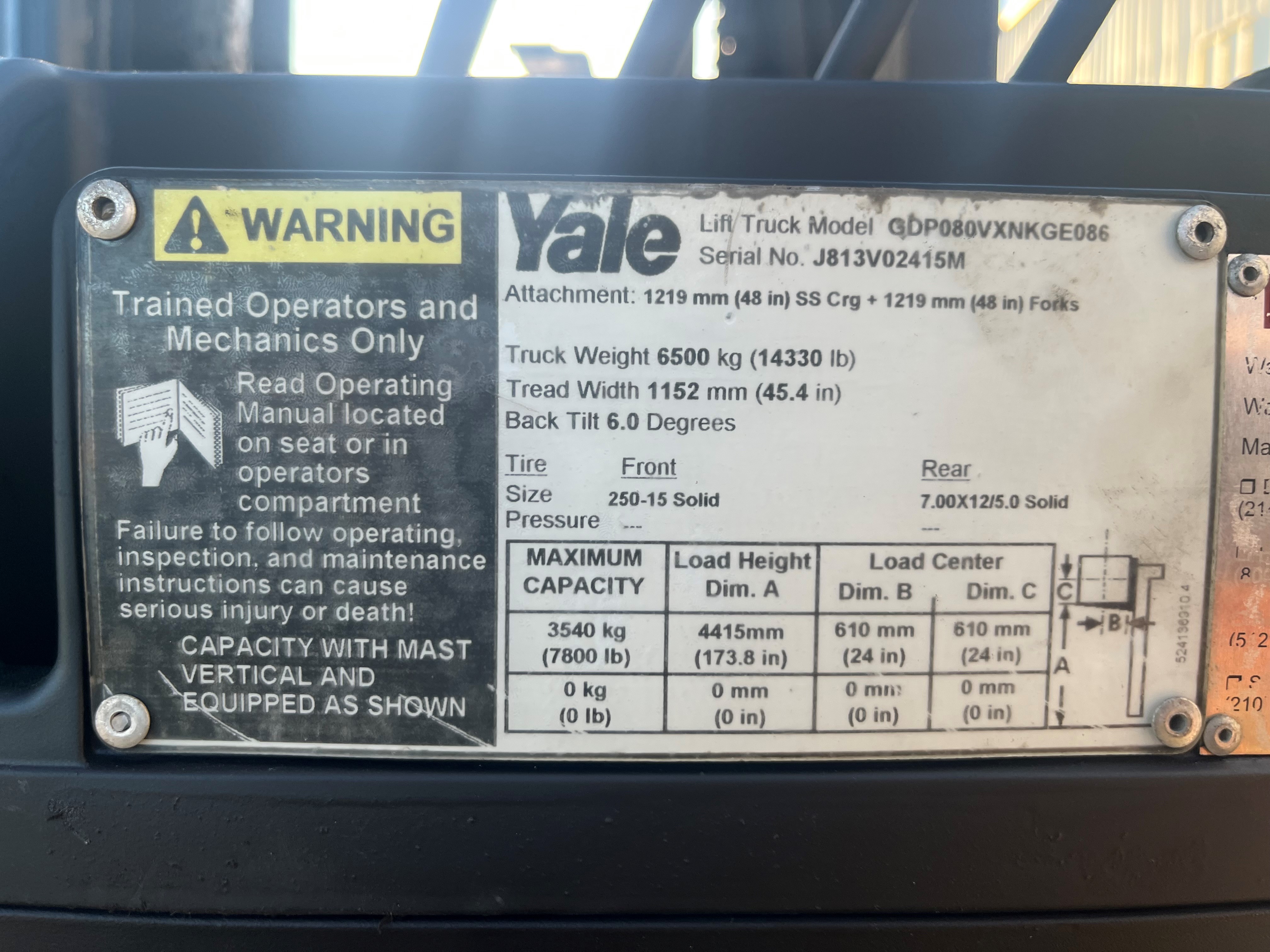 Used 2014 Yale GDP080VXNKGE086 at Briggs Equipment in New Orleans, LA