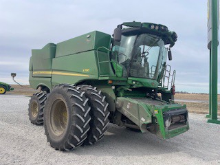  2024 John Deere S780 at LandMark in Fairfield, NE