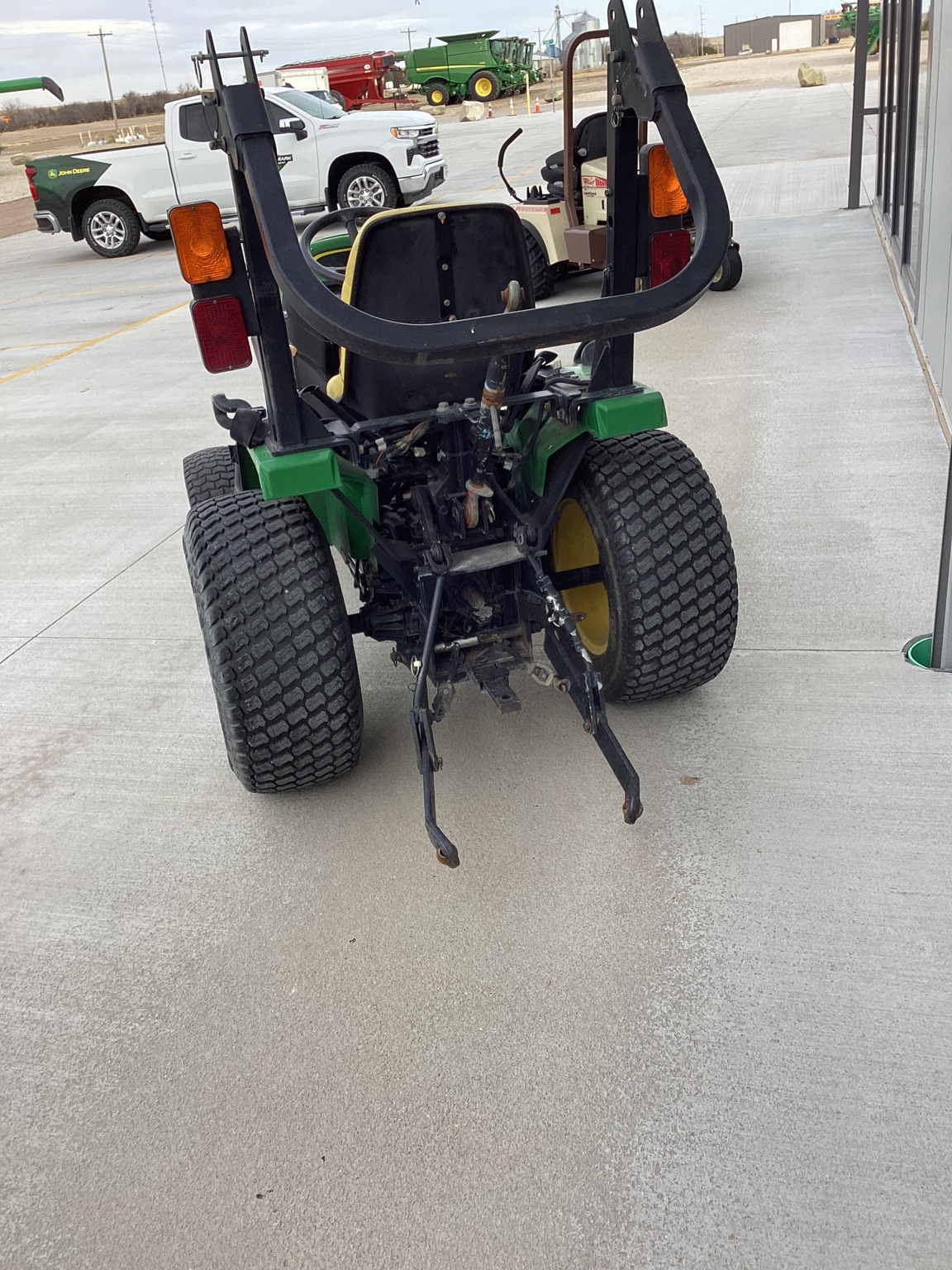  2003 John Deere 4010 at LandMark in Arapahoe, NE