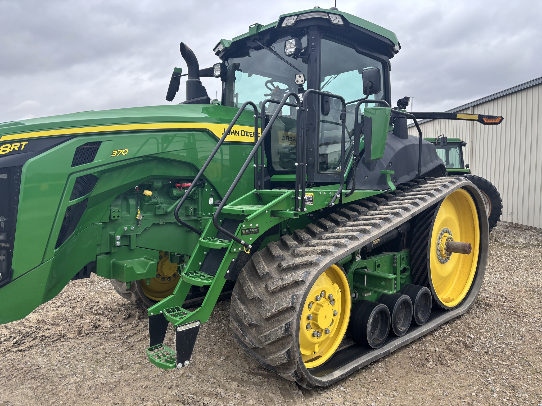 Rent 2020 John Deere 8RT 370 at Tri County Equipment Sandusky, MI