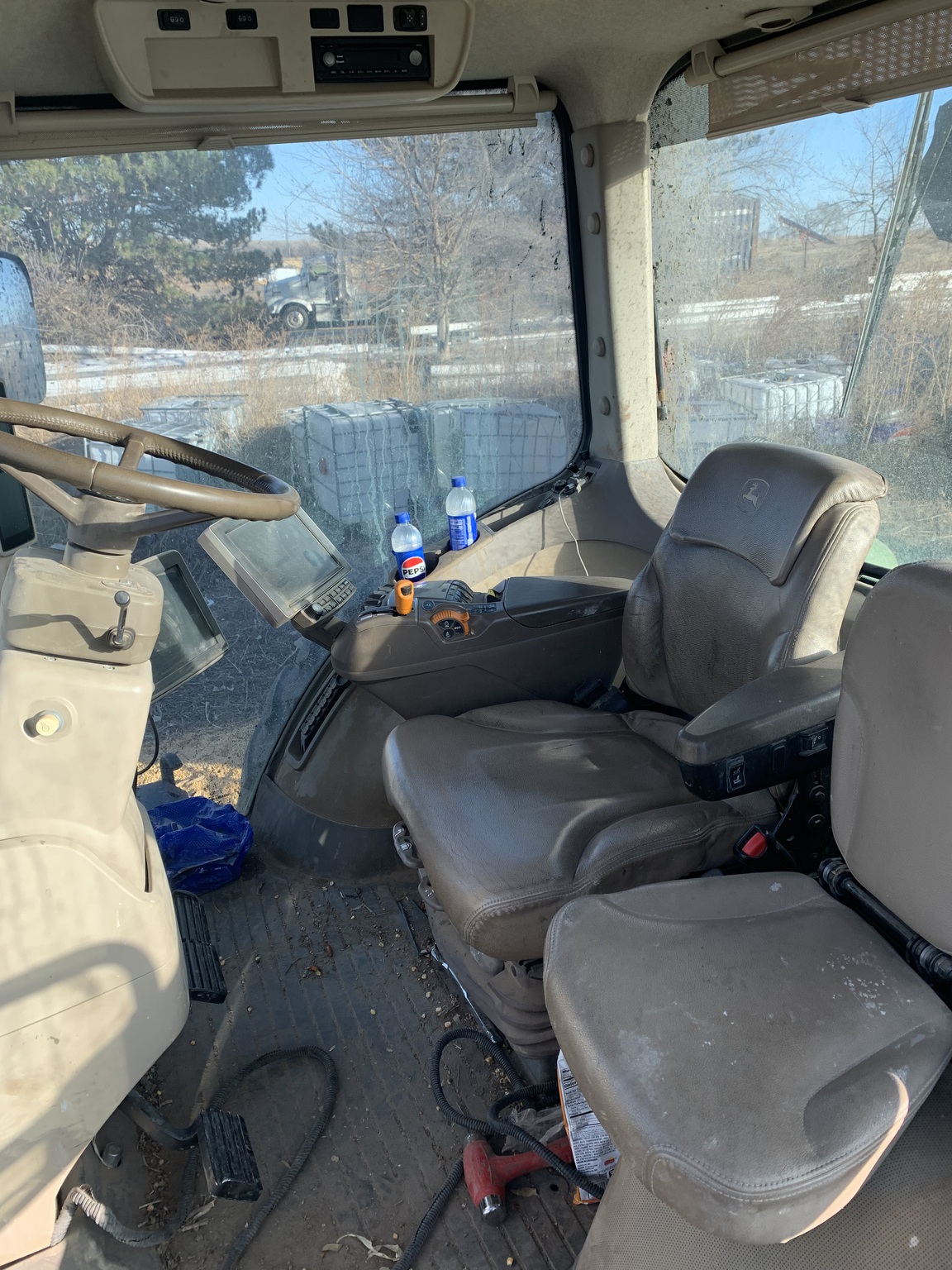  2017 John Deere 8370R at LandMark in Arapahoe, NE