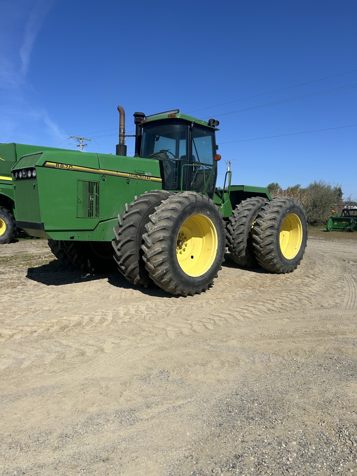 On Lot 1994 John Deere 8870 at Tri County Equipment Marlette, MI