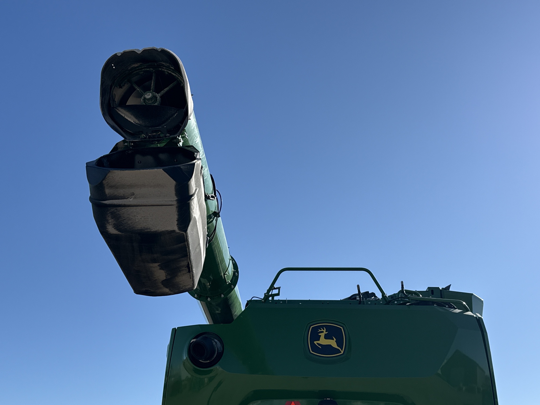  2025 John Deere S7 800 at LandMark in Gothenburg, NE