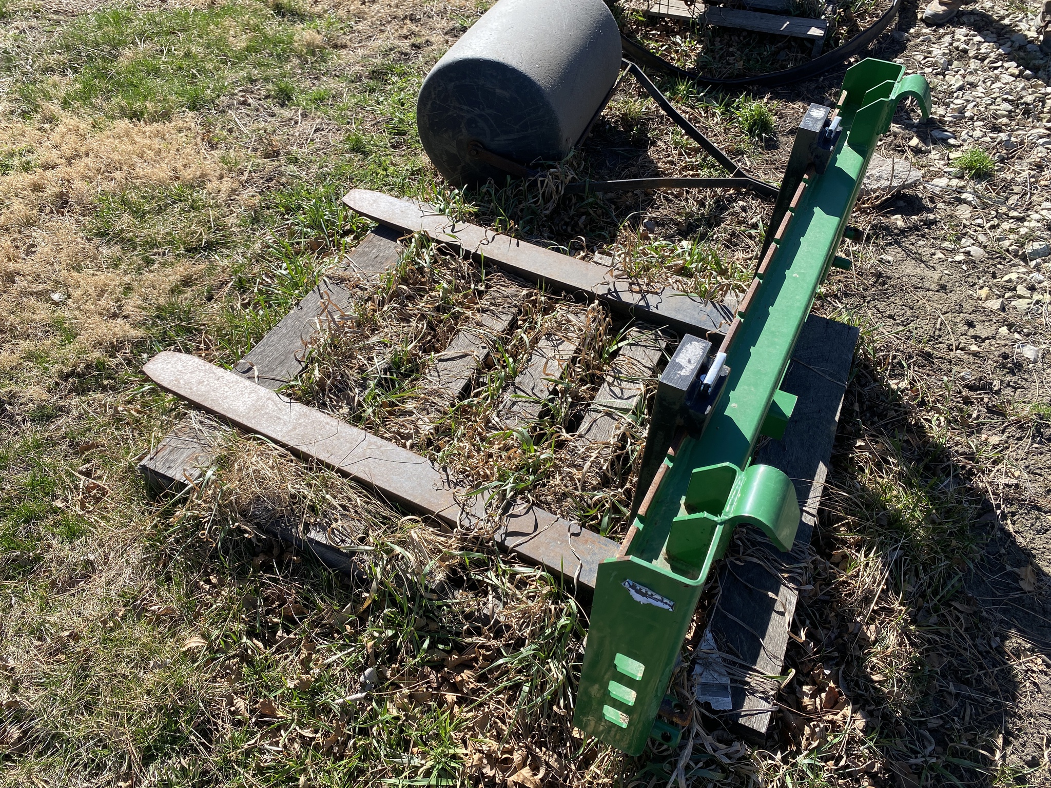  2015 John Deere 1025R at LandMark in Hebron, NE