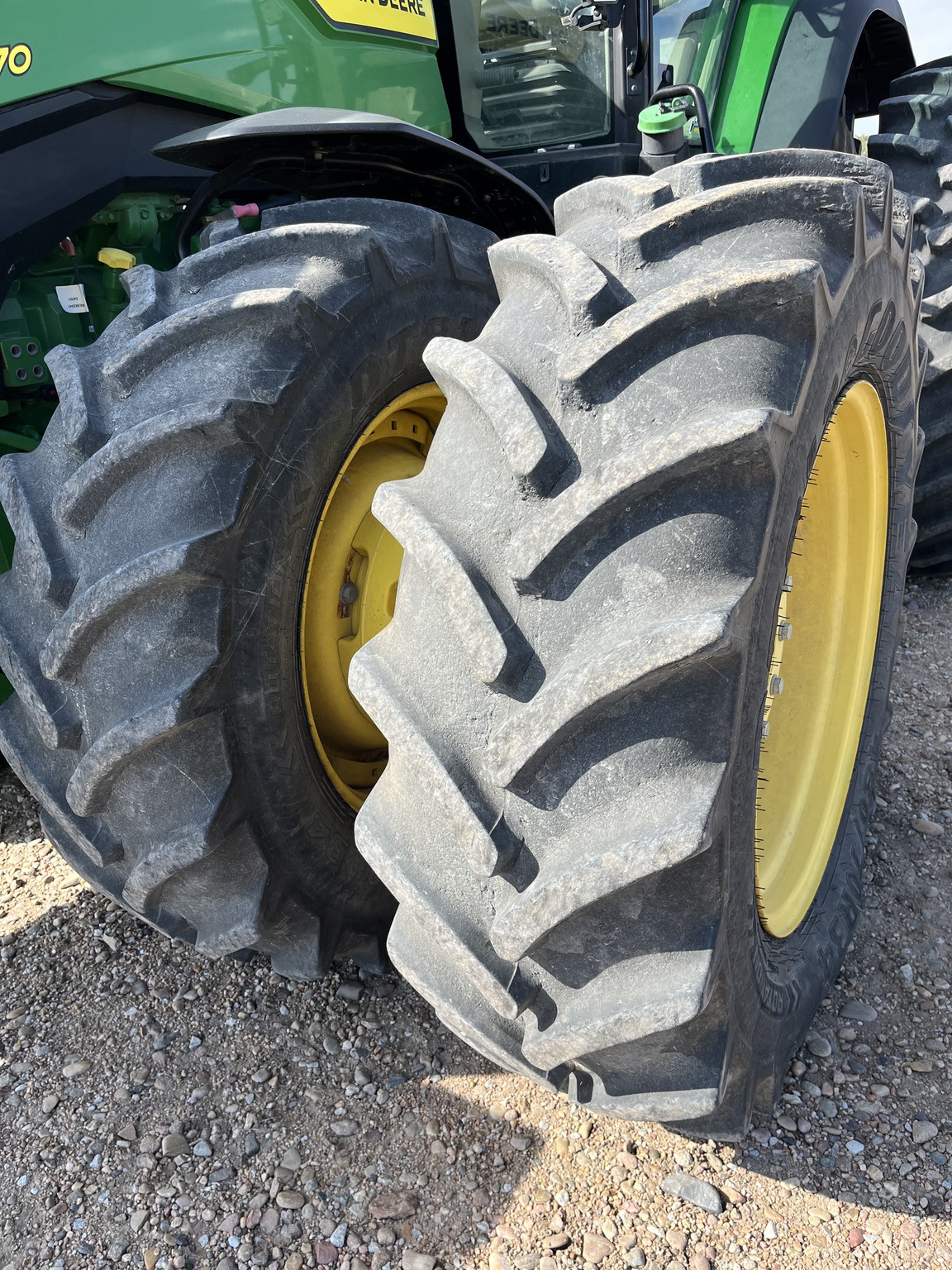  2024 John Deere 8R 370 at LandMark in Minden, NE