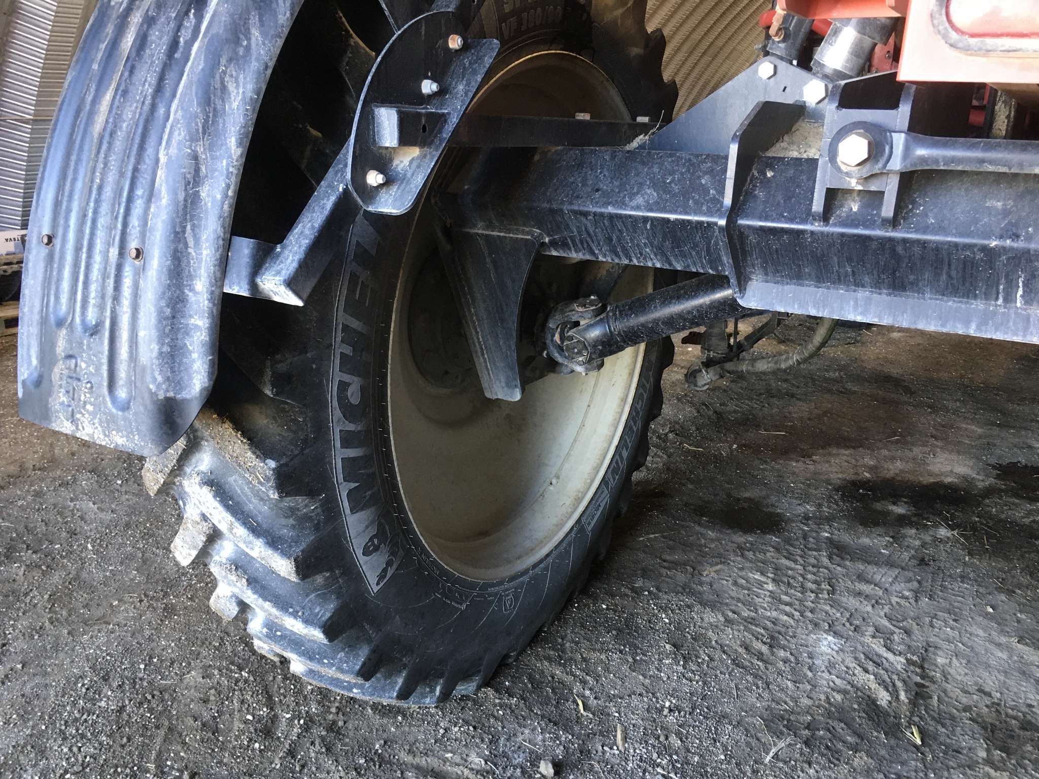  2020 Apache AS1040 at LandMark in Phillipsburg, KS