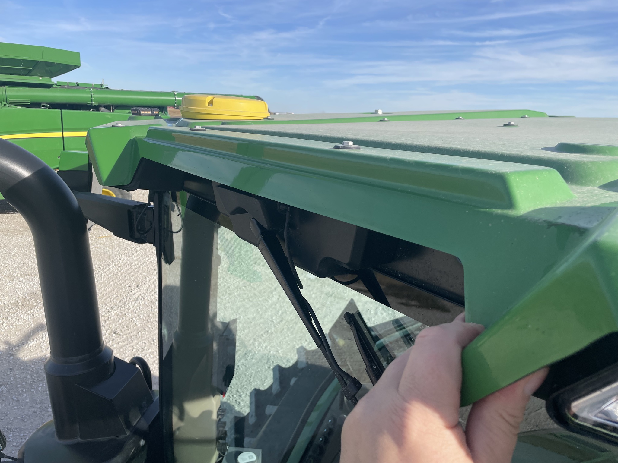  2024 John Deere 8R 310 at LandMark in Fairfield, NE