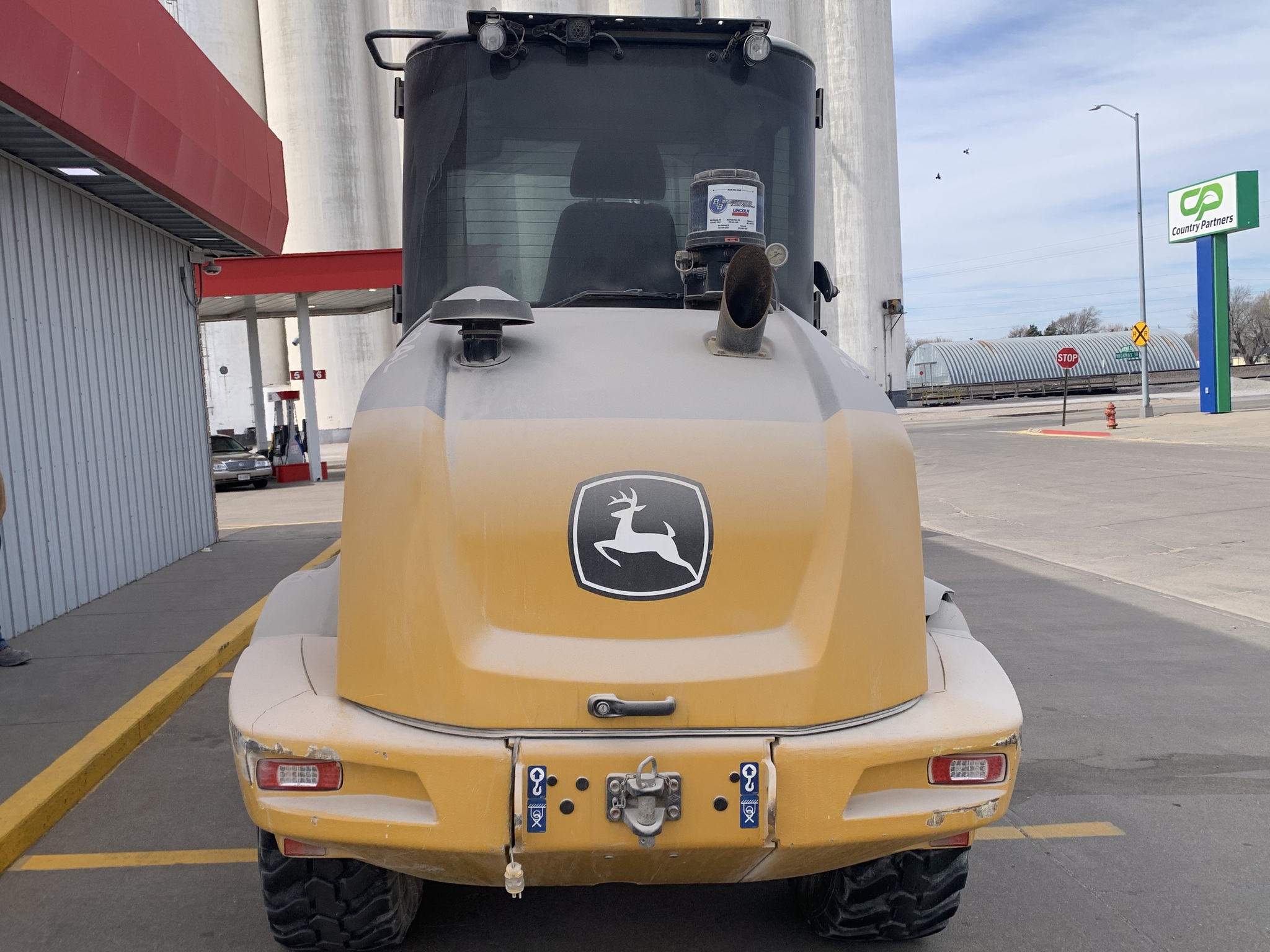  2022 John Deere 324L at LandMark in Gothenburg, NE