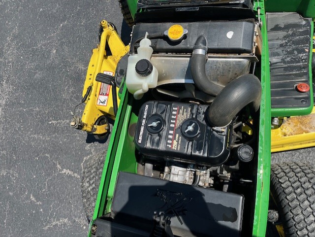 S Pend 2001 John Deere 445 at Tri County Equipment Saginaw, MI