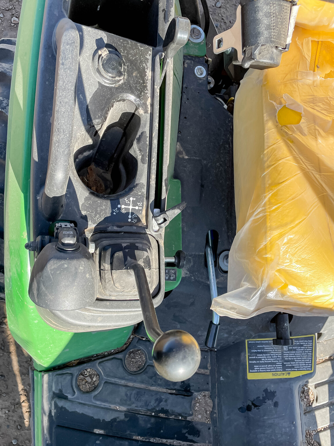  2022 John Deere 1025R at LandMark in Gothenburg, NE