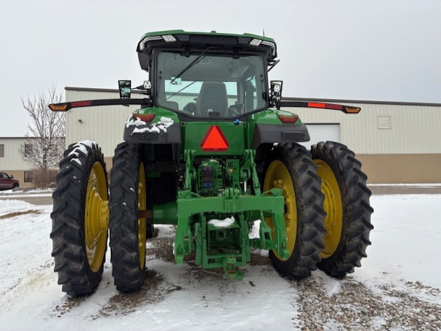 On Lot 2022 John Deere 8R 280 at Tri County Equipment Caro, MI