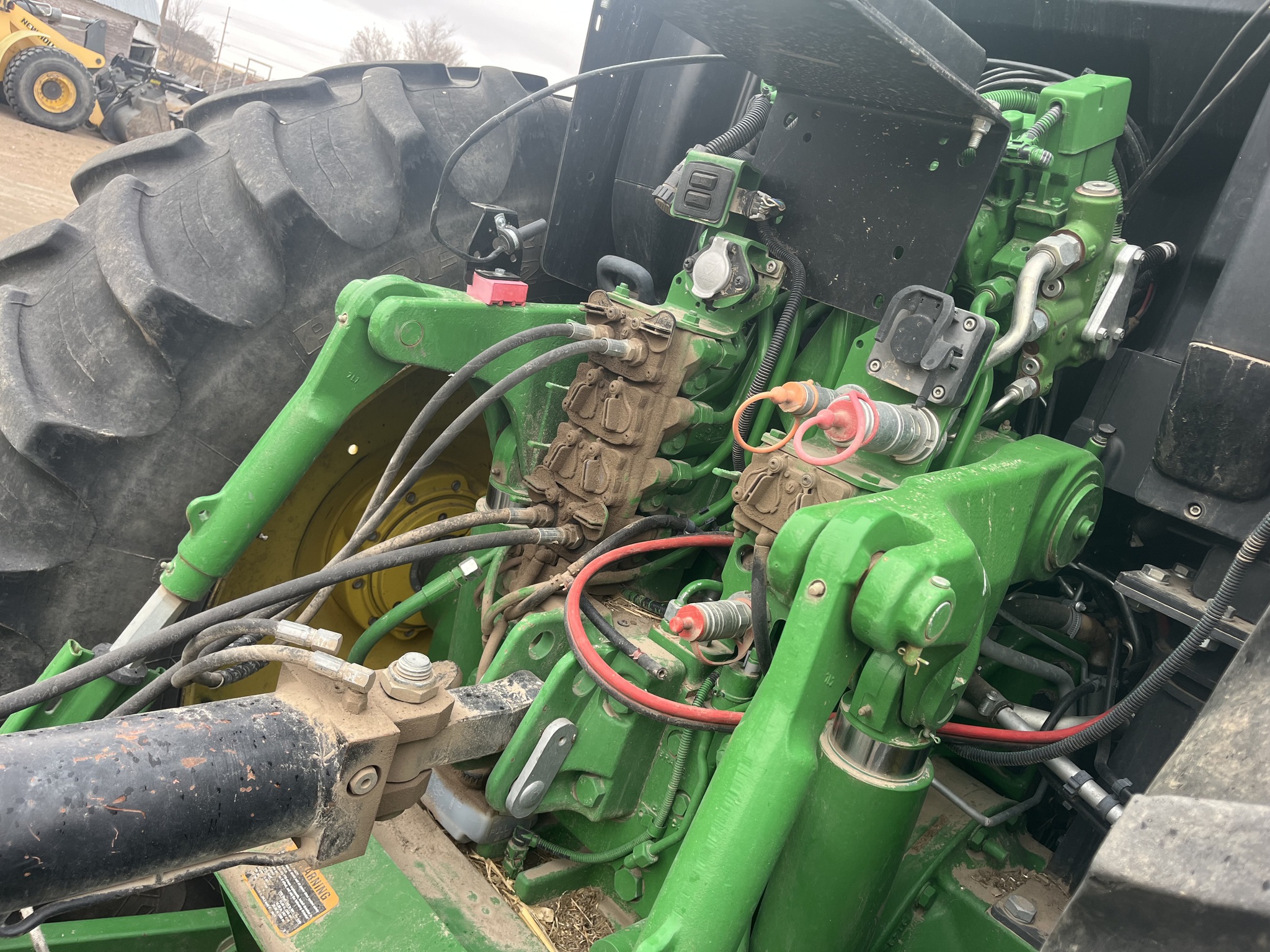  2019 John Deere 6230R at LandMark in Gothenburg, NE