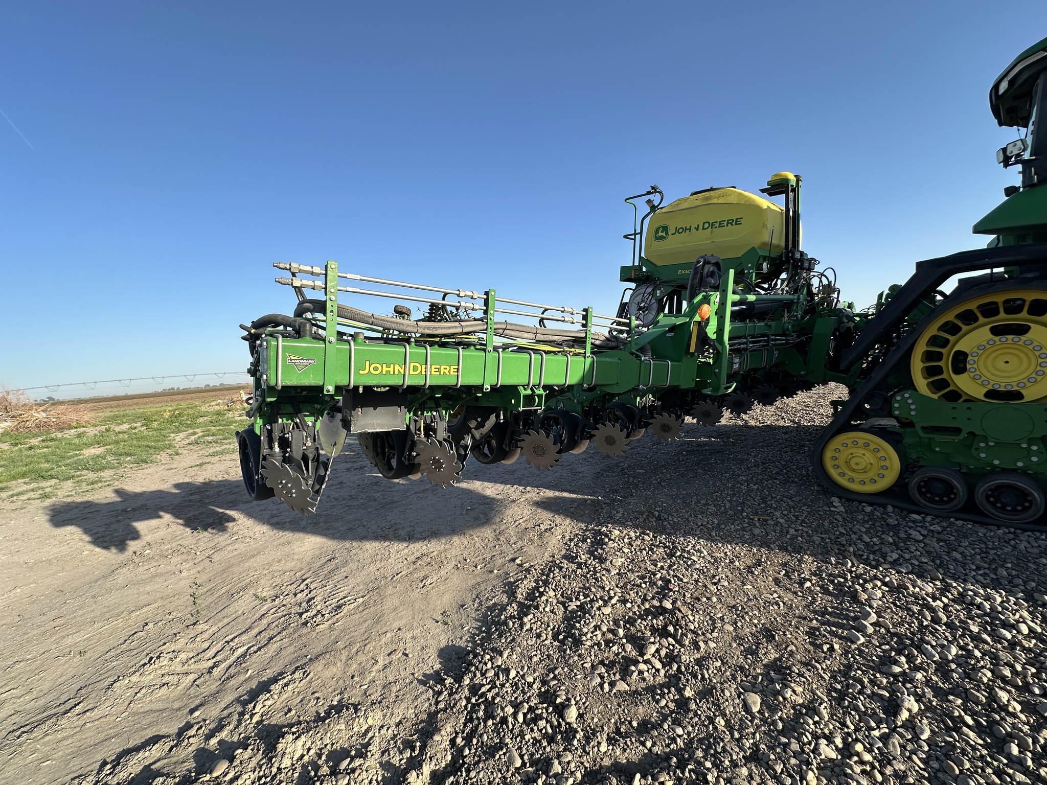  2023 John Deere 1725C at LandMark in Lexington, NE