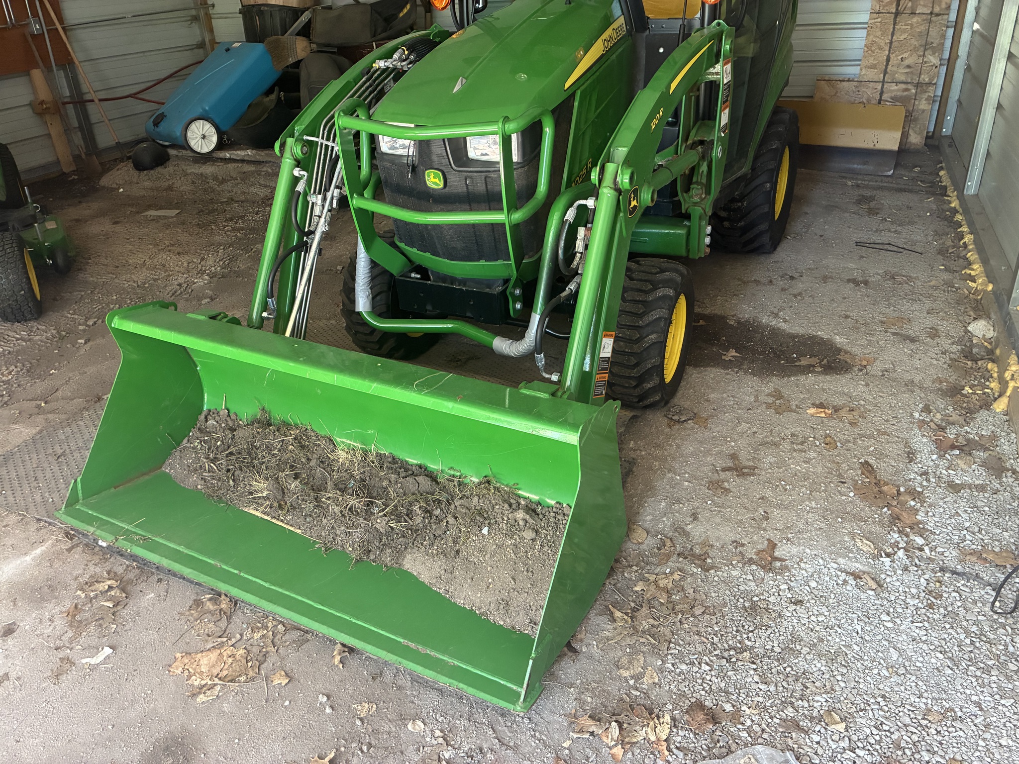  2022 John Deere 1025R at LandMark in Beatrice, NE