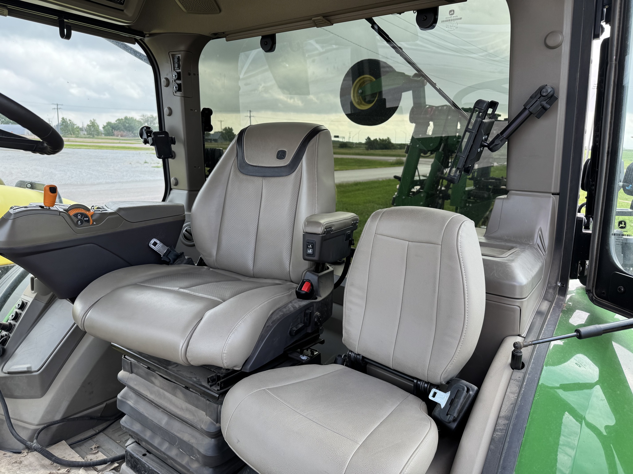  2024 John Deere 8R 410 at LandMark in Arapahoe, NE