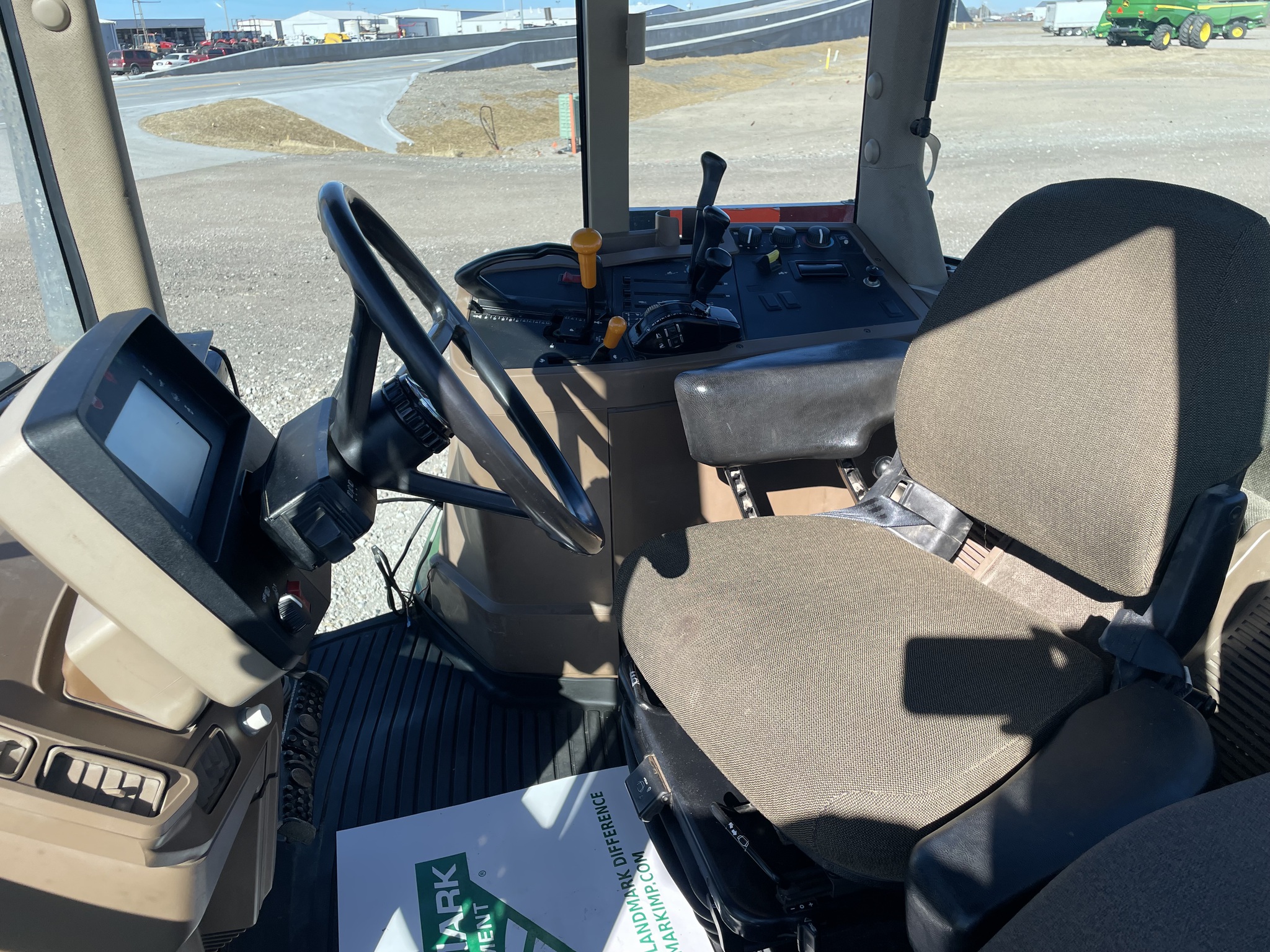  1999 John Deere 7810 at LandMark in Lexington, NE