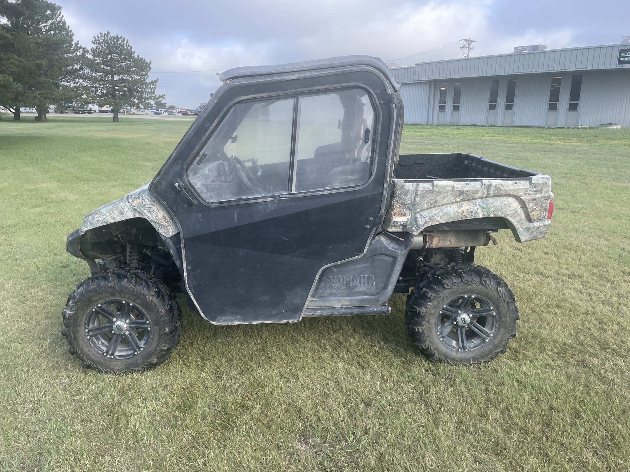  2016 Yamaha Viking at LandMark in Phillipsburg, KS