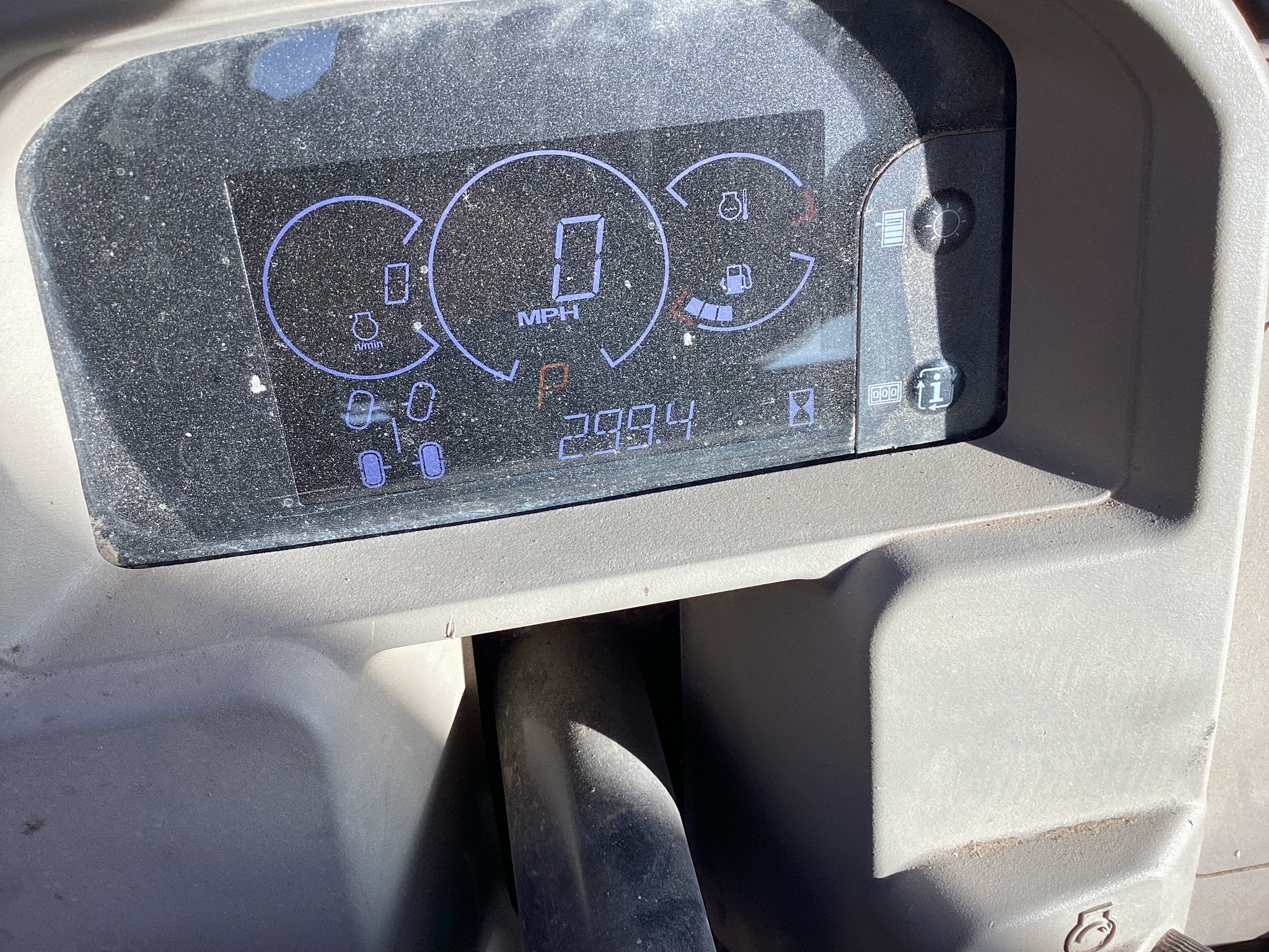  2024 John Deere XUV 835R at LandMark in Minden, NE