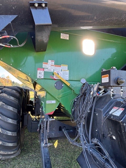On Lot 2009 Balzer 2000 at Tri County Equipment Bad Axe, MI