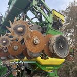  2017 John Deere 1725 CCS at LandMark in Holdrege, NE