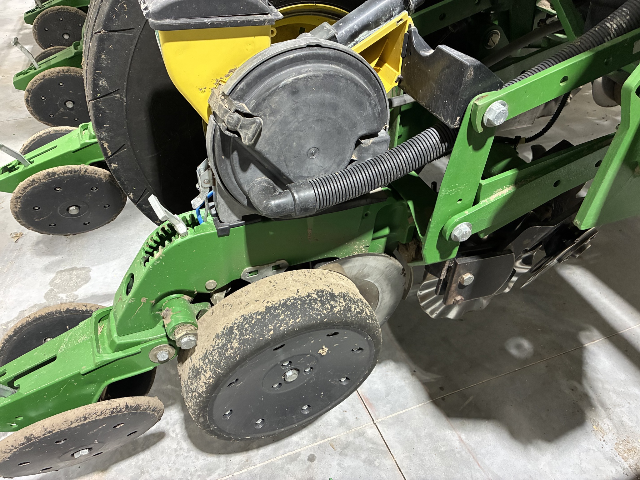  2013 John Deere 1790 at LandMark in Lexington, NE