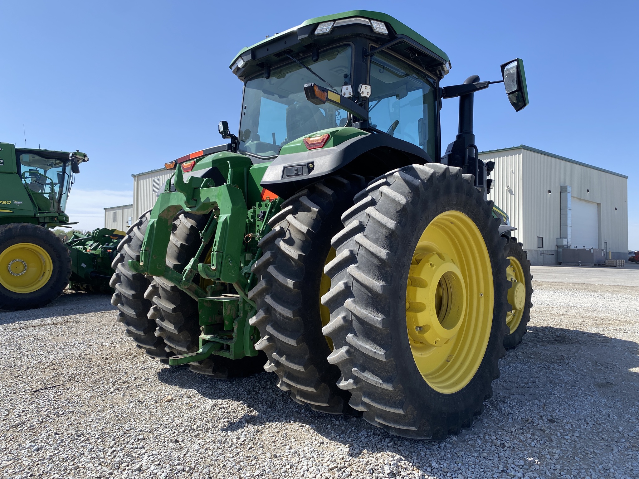  2020 John Deere 8R 280 at LandMark in Hebron, NE