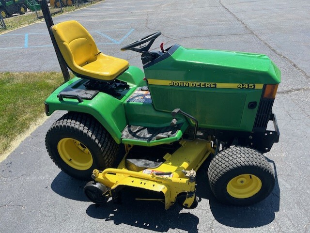 S Pend 2001 John Deere 445 at Tri County Equipment Saginaw, MI
