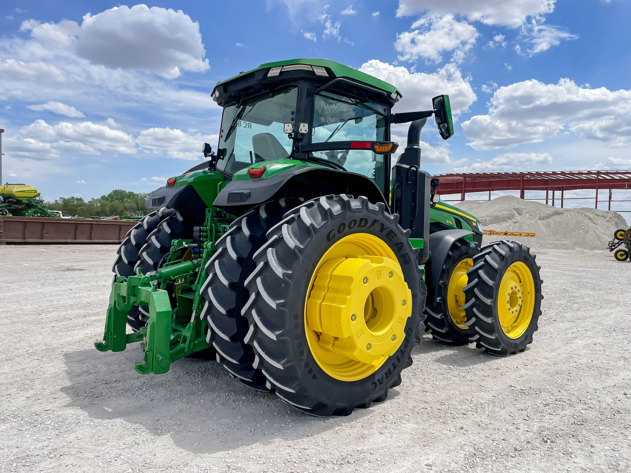  2024 John Deere 8R 370 at LandMark in Beatrice, NE