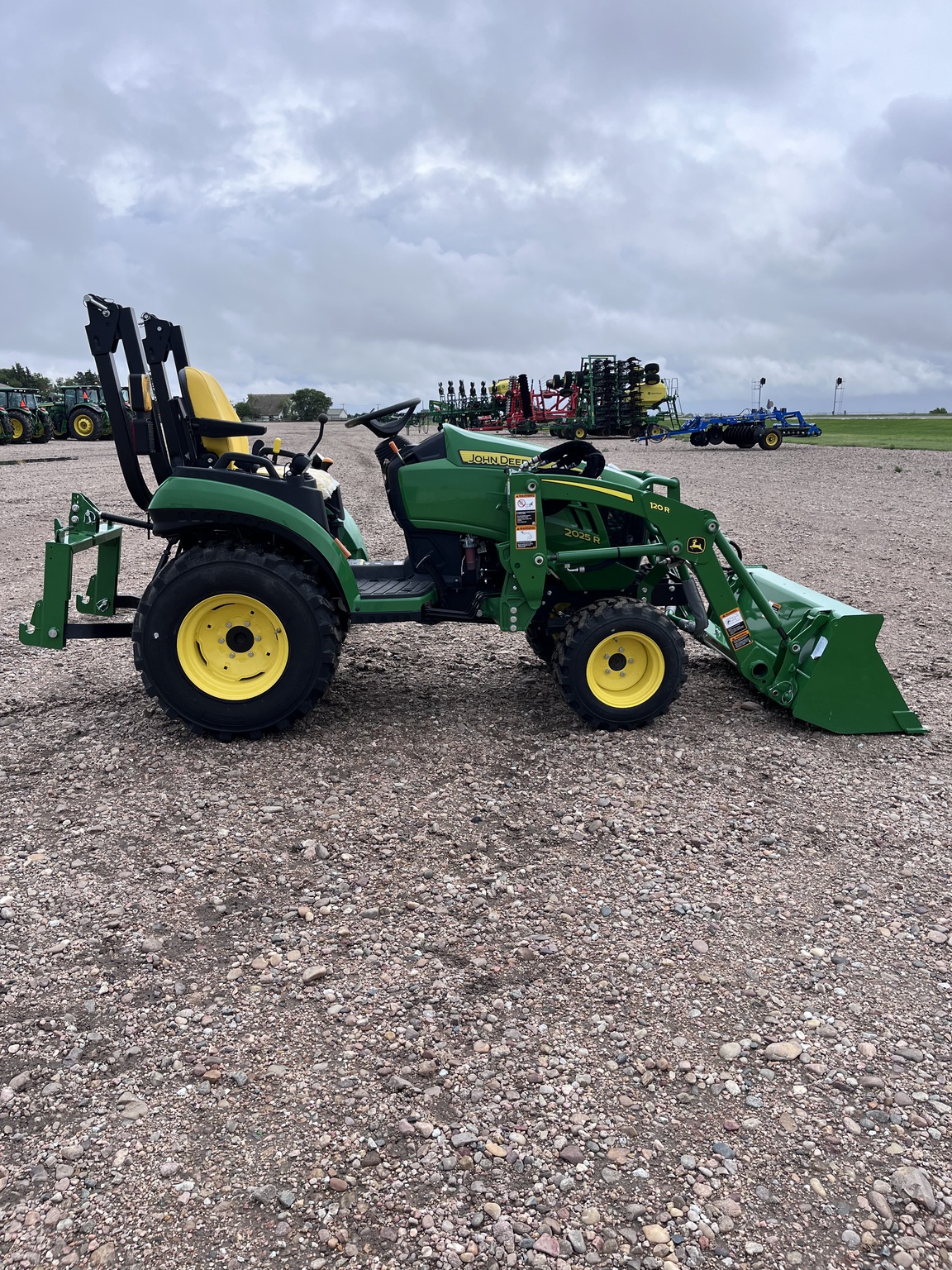   John Deere 2025R at LandMark in Minden, NE