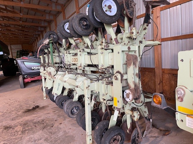  1996 Orthman 9300 at LandMark in Kearney, NE