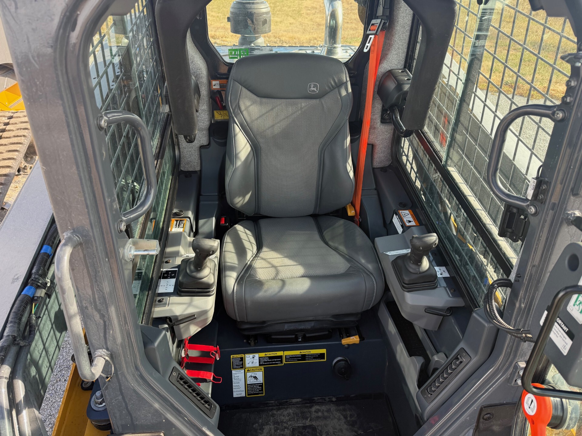  2024 John Deere 330 P at LandMark in Hebron, NE