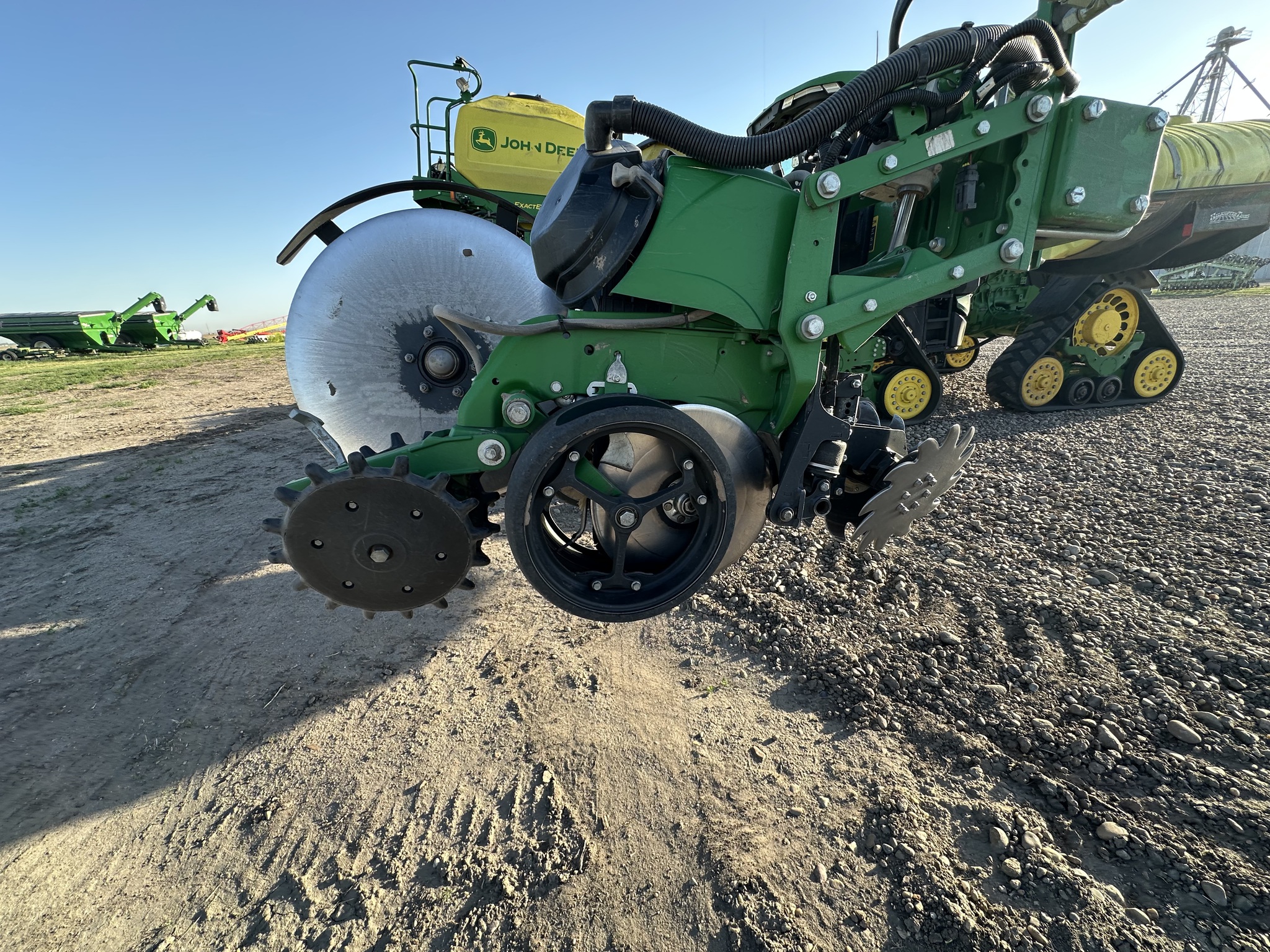  2023 John Deere 1725C at LandMark in Lexington, NE