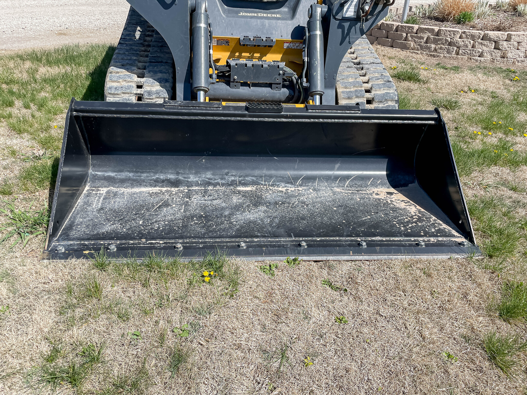  2023 John Deere 333G at LandMark in Smith Center, KS