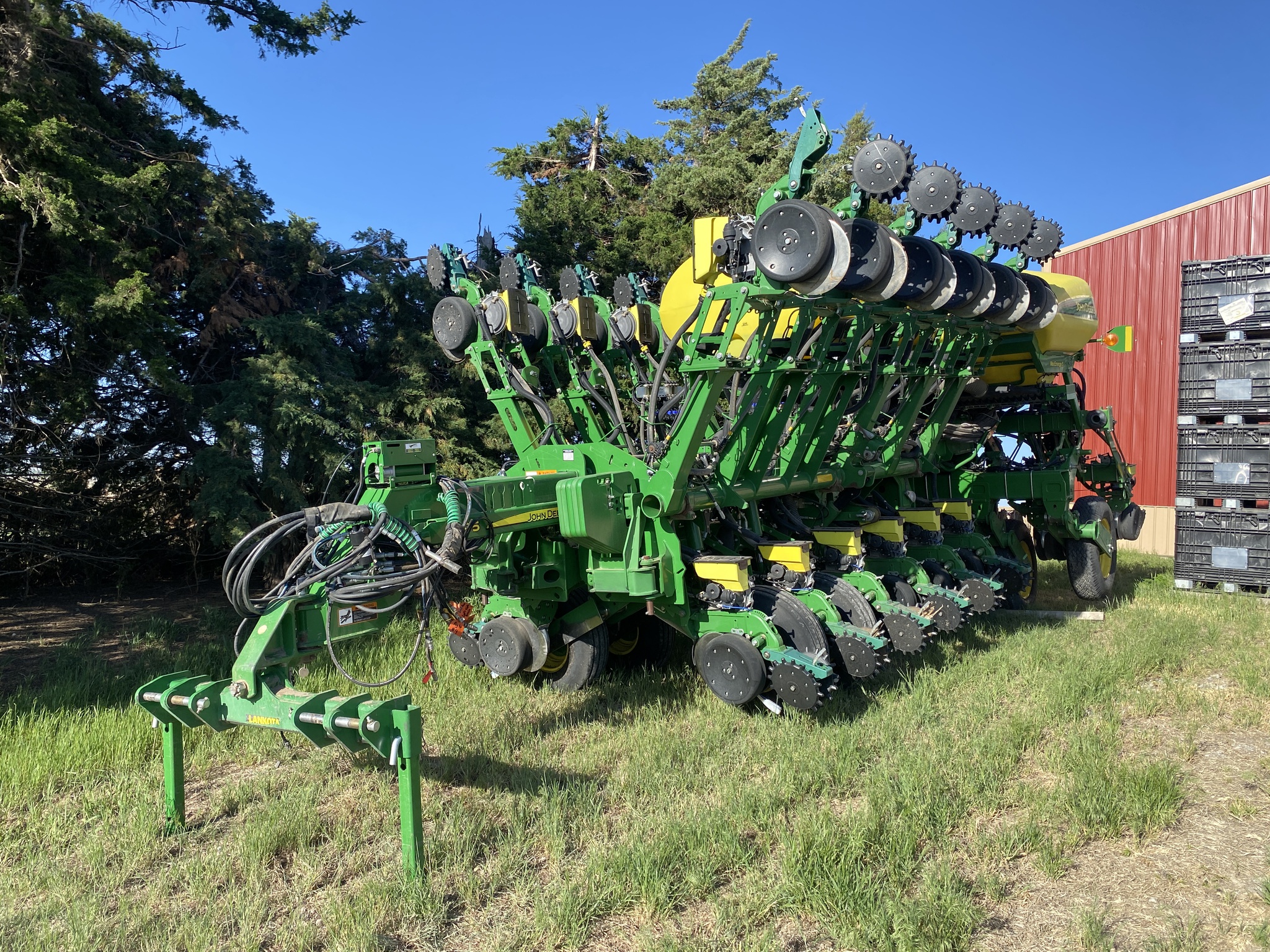  2017 John Deere 1795 at LandMark in Hebron, NE