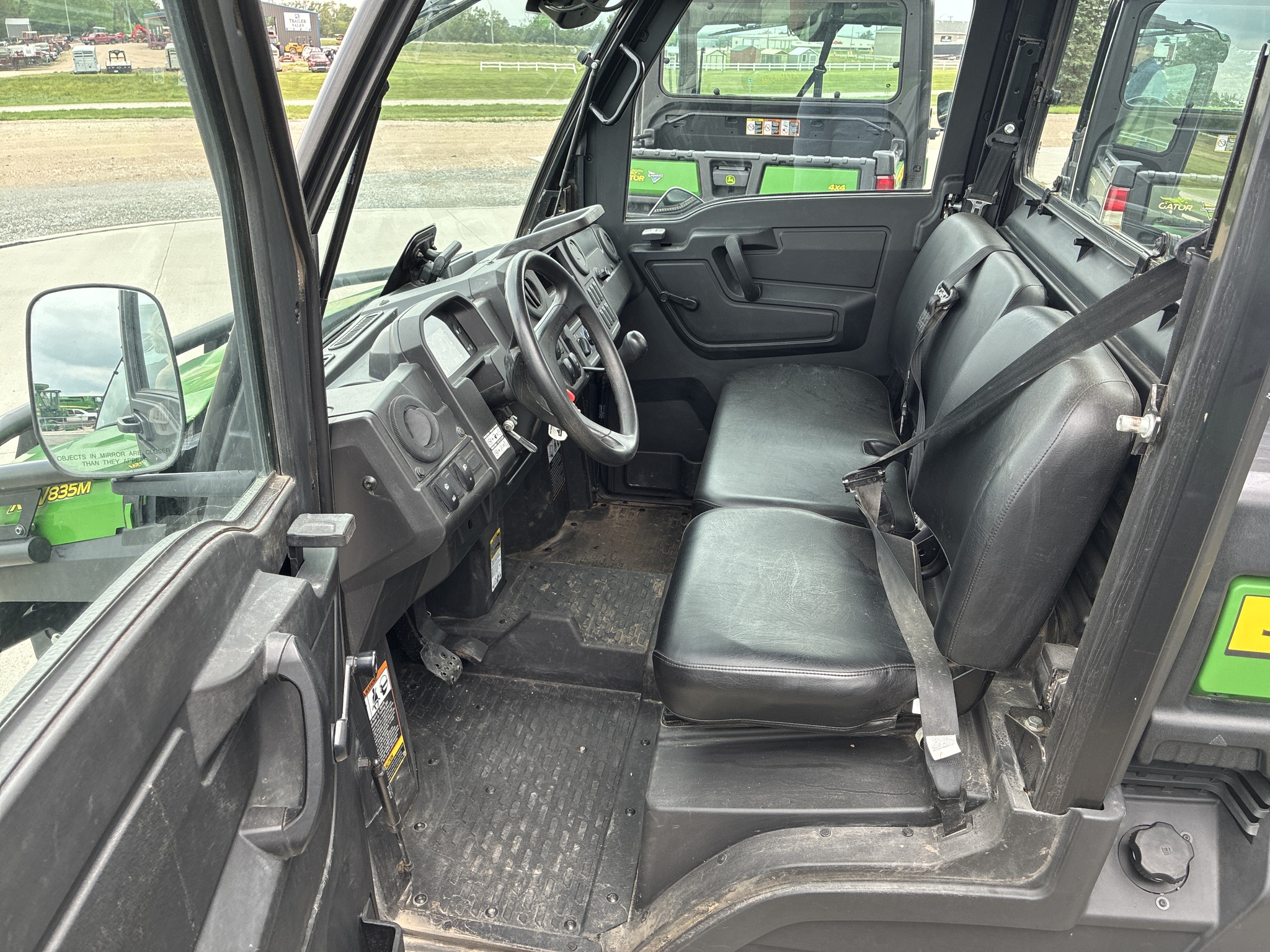  2024 John Deere XUV835M HVAC Cab at LandMark in Hebron, NE